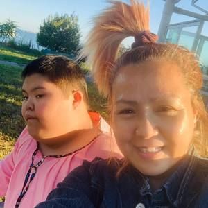 Meet your Posher, Moe